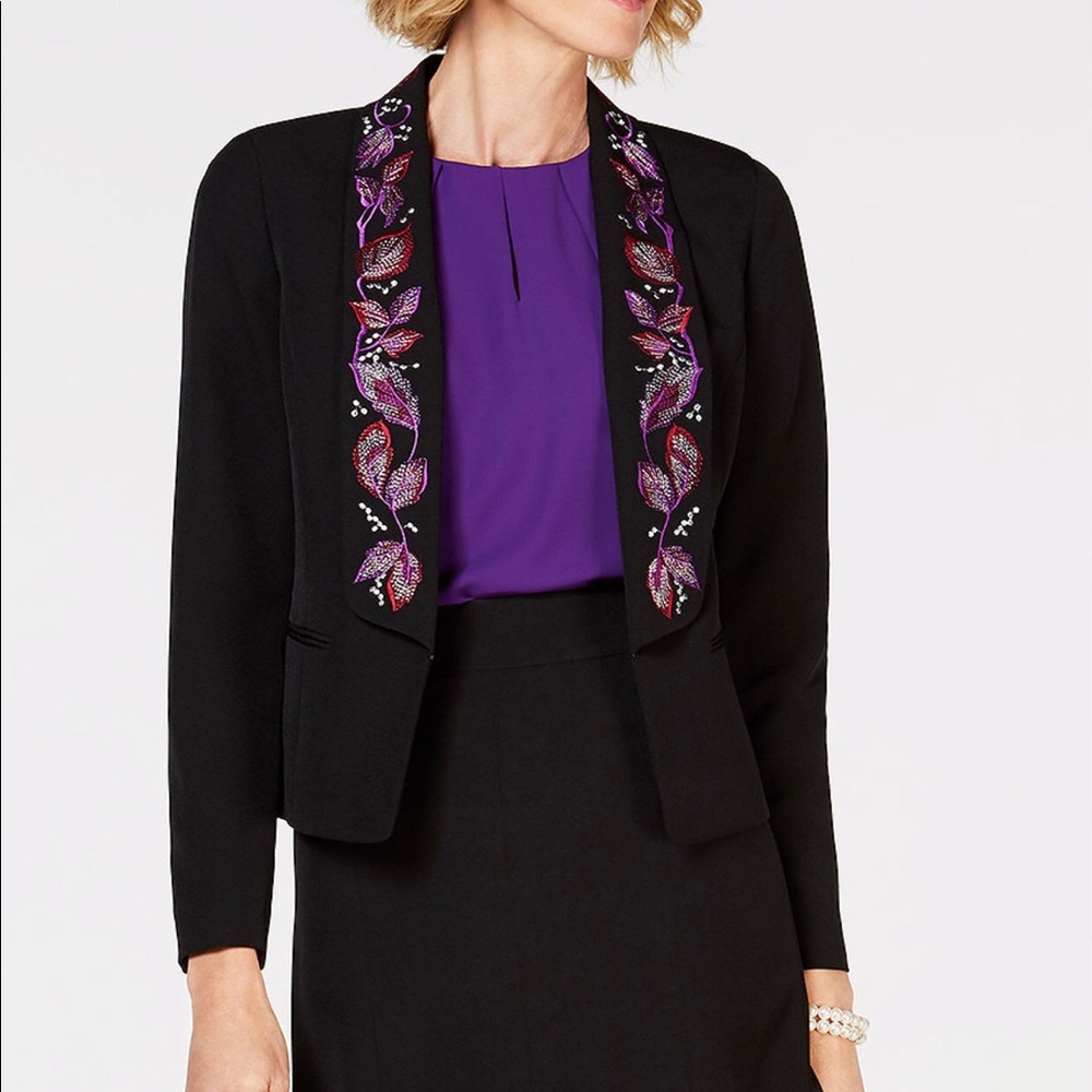 Kasper Women’s Embroidered Stretch Crepe Blazer